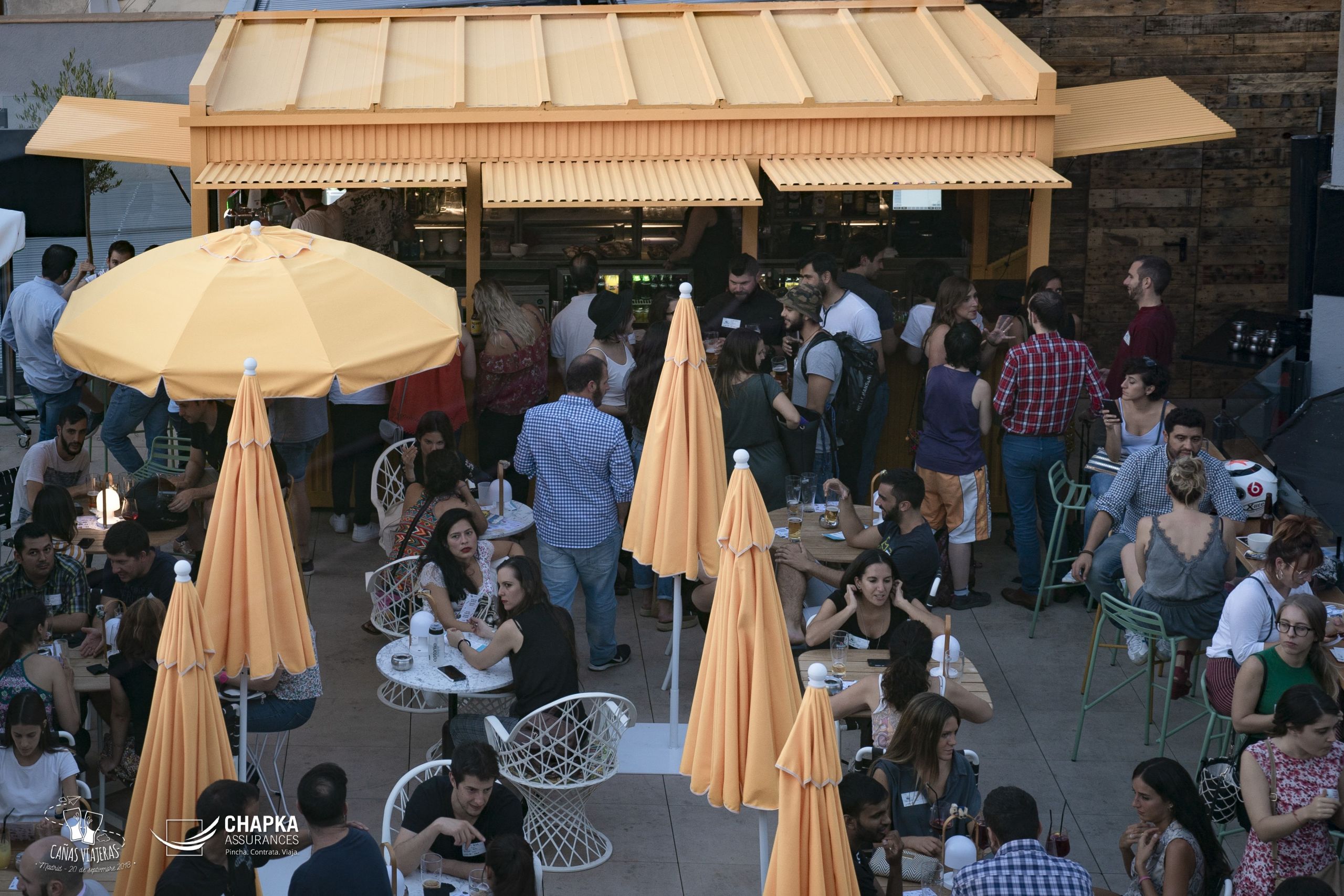 #CañasViajeras: Planes viajeros al sol de la terraza del Generator Hostel
