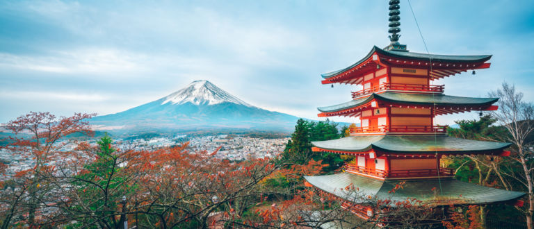 Monte Fuji y Pagoda Japon