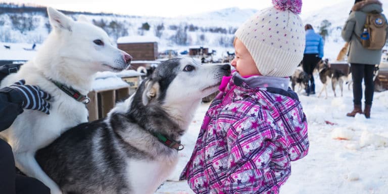 Viajar con niños a Tromsø, la capital ártica de Noruega
