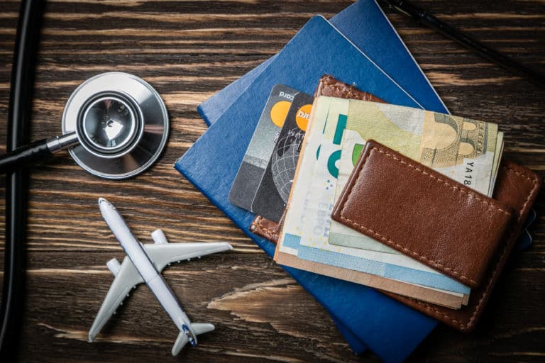 ¿Qué seguro de viaje necesito para un viaje de larga duración?