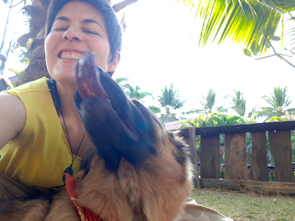voluntariado con animales en Tailandia Marta Negro Trueque and Travel