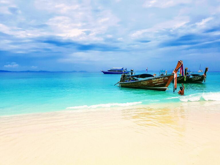Requisitos para viajar a Phuket, abierto a los viajeros vacunados