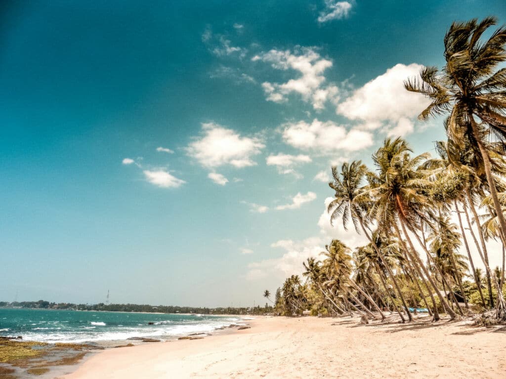 Sri Lanka tiene playas increíbles en las que tumbarse a relajarse