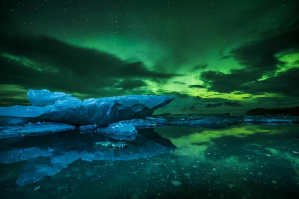 dónde ver las aurorales boreales en Islandia