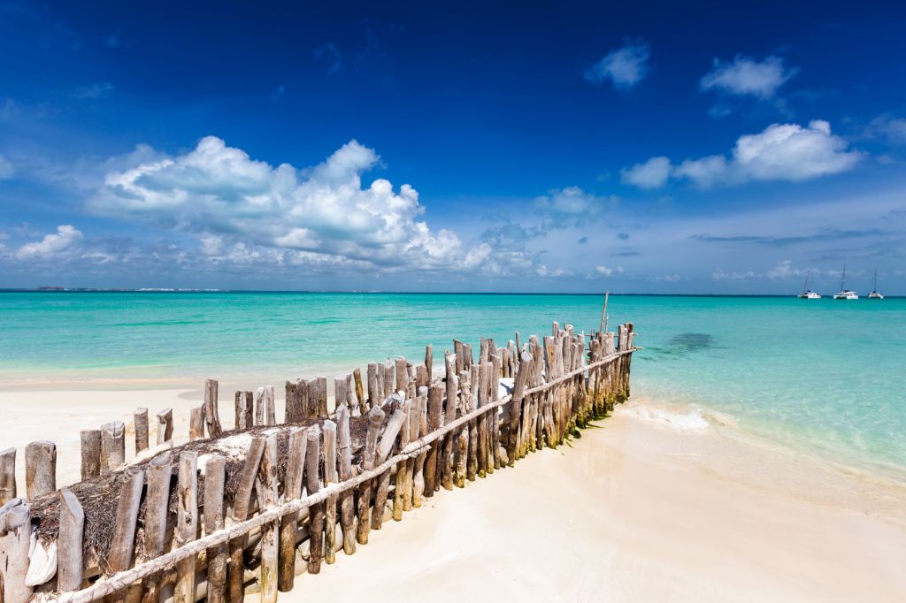 playa en Isla Mujeres como una de las mejores playas de México