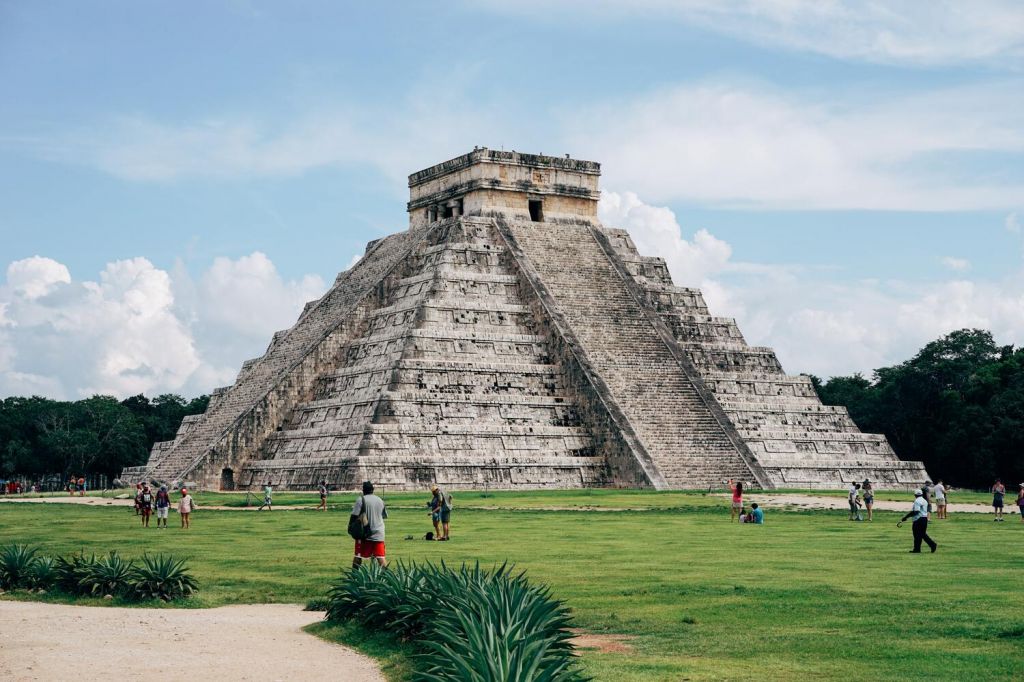 Principales pirámides de México