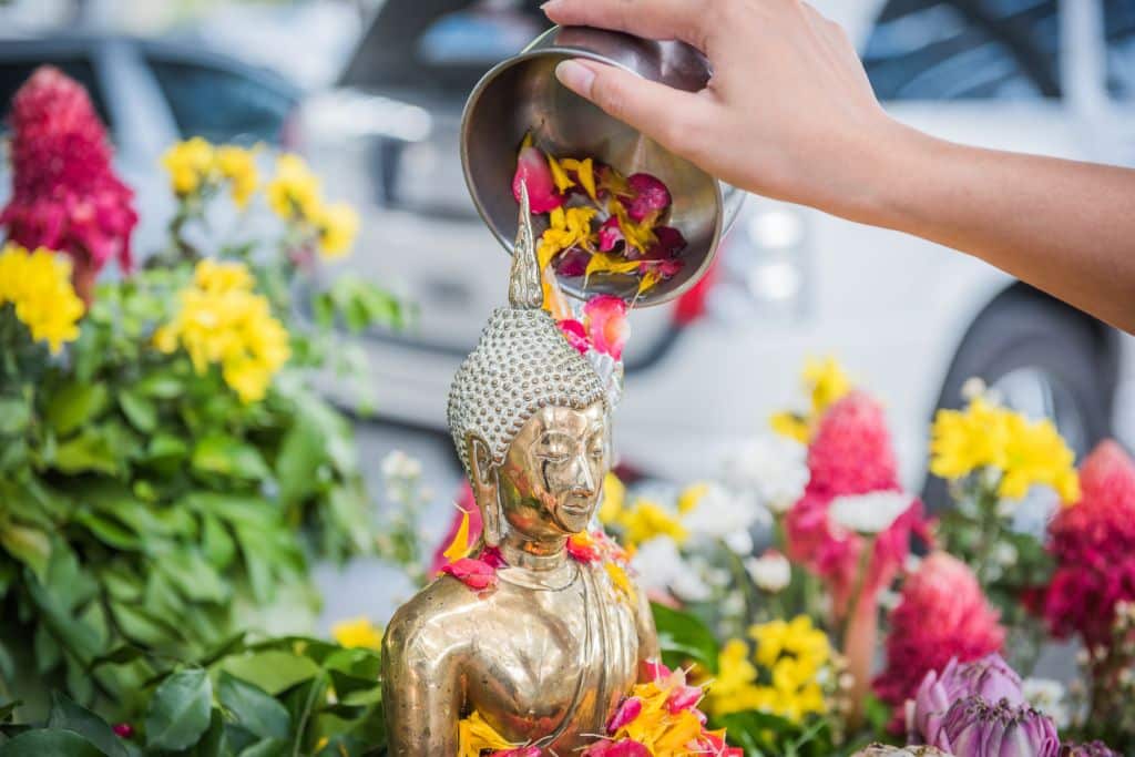 Qué es Songkran en Tailandia y cómo se celebra