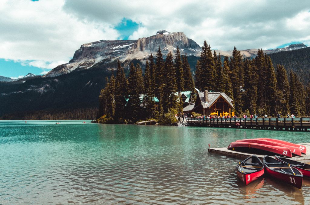 Top de lagos más bonitos de Canadá