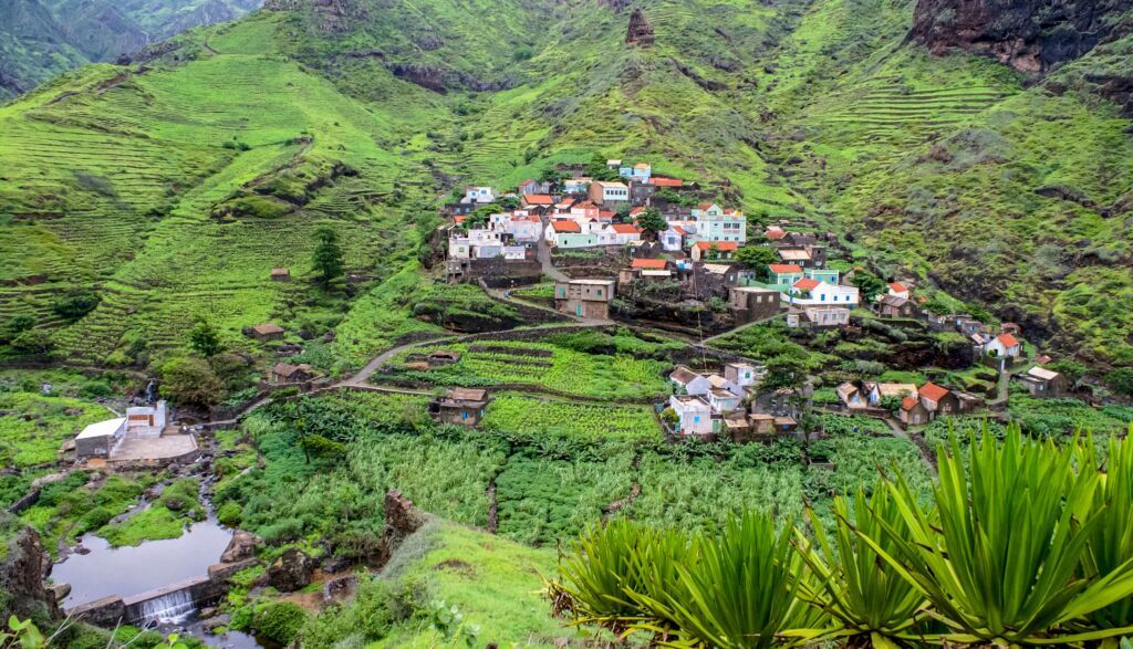 ¿Cuál es la mejor isla para visitar Cabo Verde?