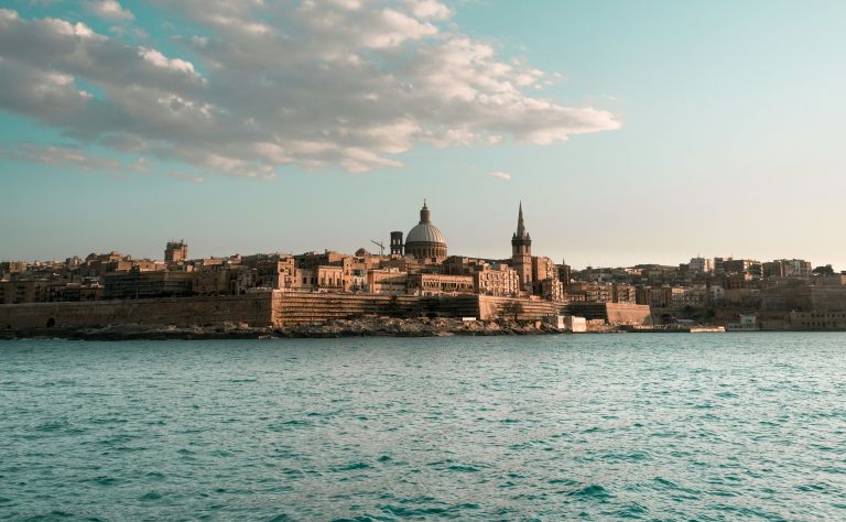 Vivir en Malta: guía completa para expatriados y nómadas digitales