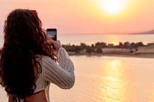 Tarjeta eSIM: cómo tener Internet en vacaciones