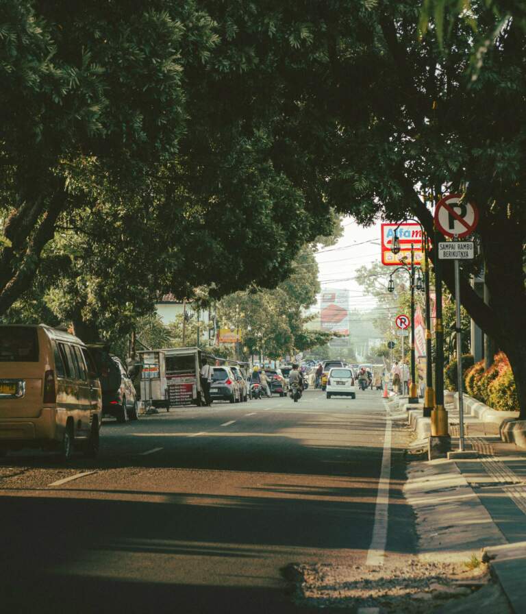 Conducir moto en Bali: normas, consejos y requisitos para moverte por la isla