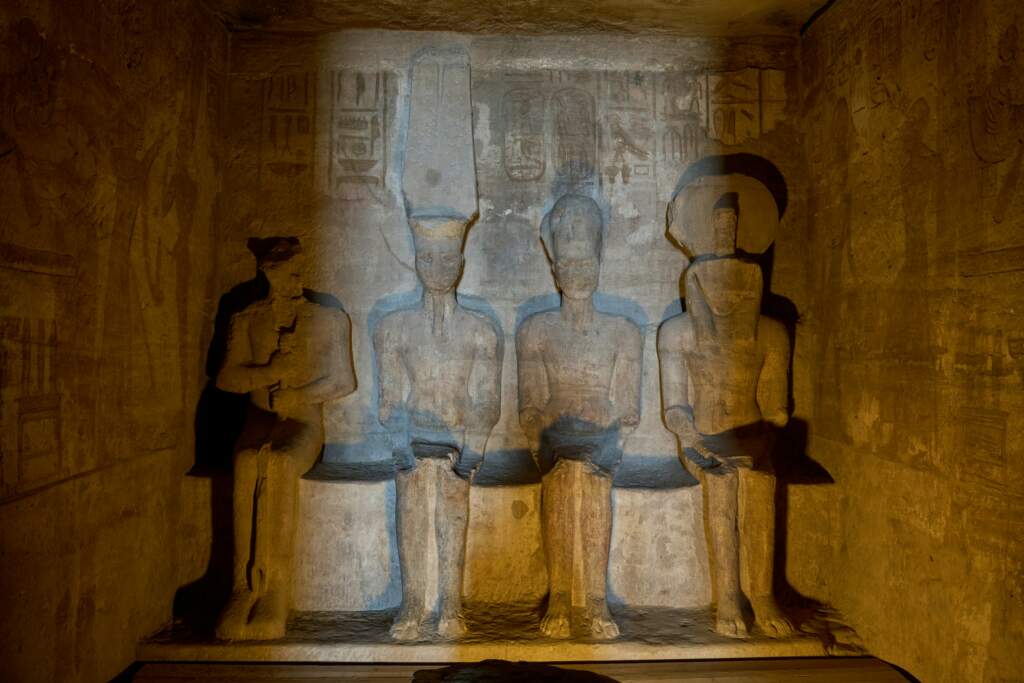 Abu Simbel por libre